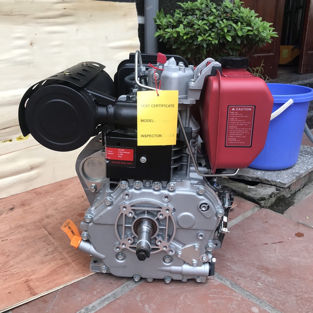 Động cơ chạy dầu diesel KOOP 10.3HP KD192F
