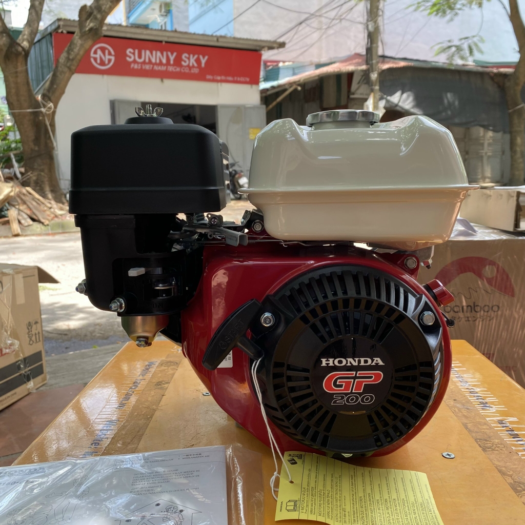 Máy nổ chạy xăng HONDA 6.5HP GP200H QH1