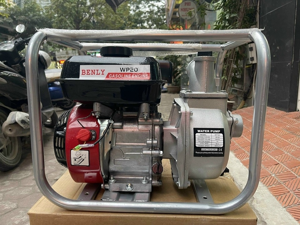 Máy bơm nước chạy xăng BENLY 5.5HP WP20