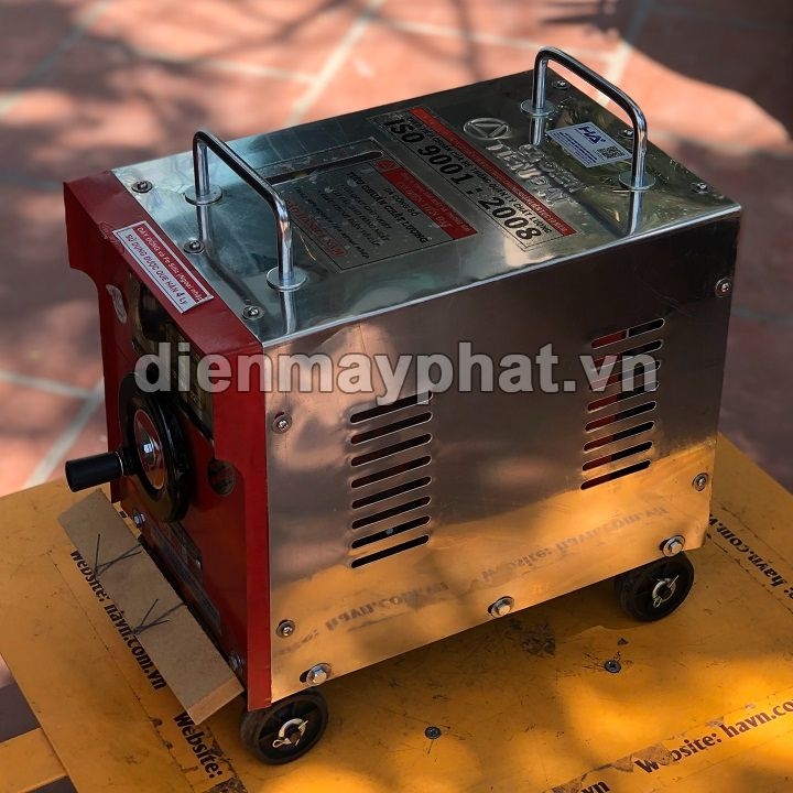 Máy hàn TIẾN ĐẠT 200A dây đồng 220V