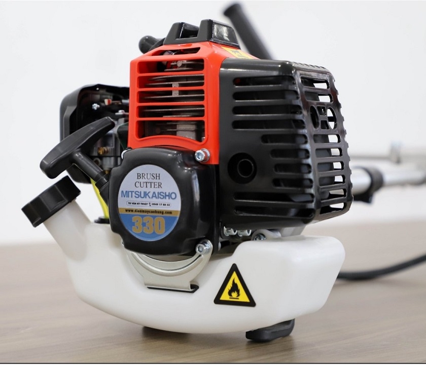 Máy cắt cỏ 2 thì 900W MITSUKAISHO 330