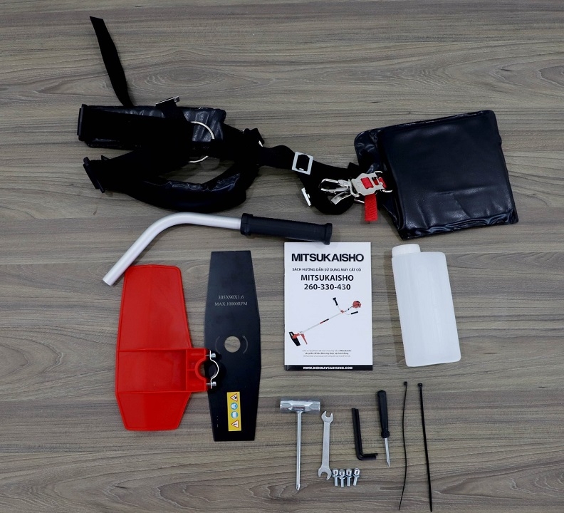 Máy cắt cỏ chạy xăng 2 thì MITSUKAISHO 330 900W