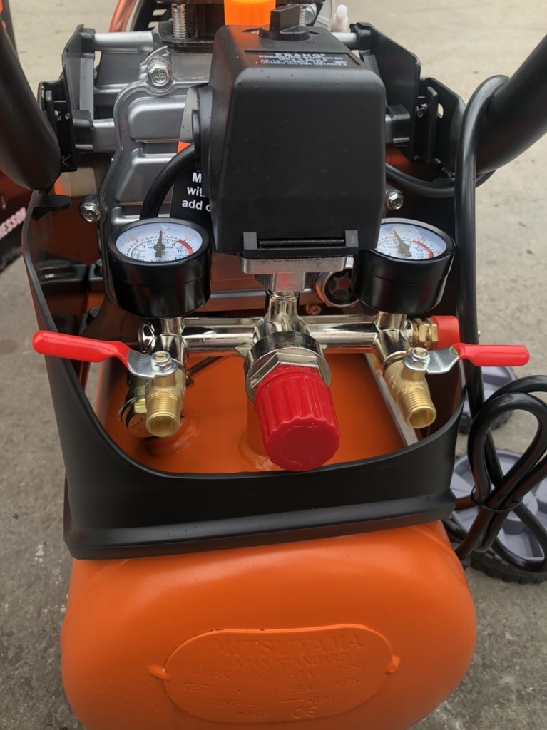 Máy nén khí có dầu 2 tụ MITSUYAMA 3.5HP TL-30L2T lên hơi nhanh