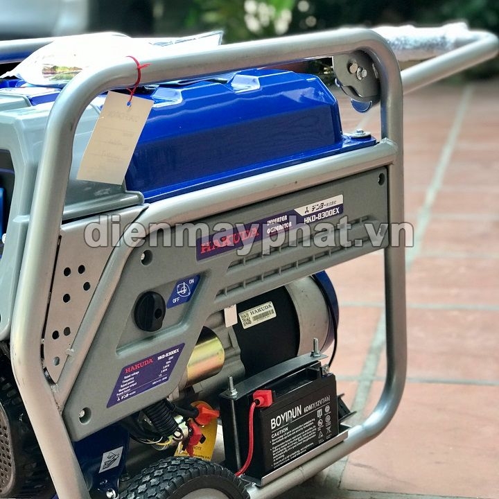 Máy phát điện chạy xăng HAKUDA 3KW HKD 8300EX đề