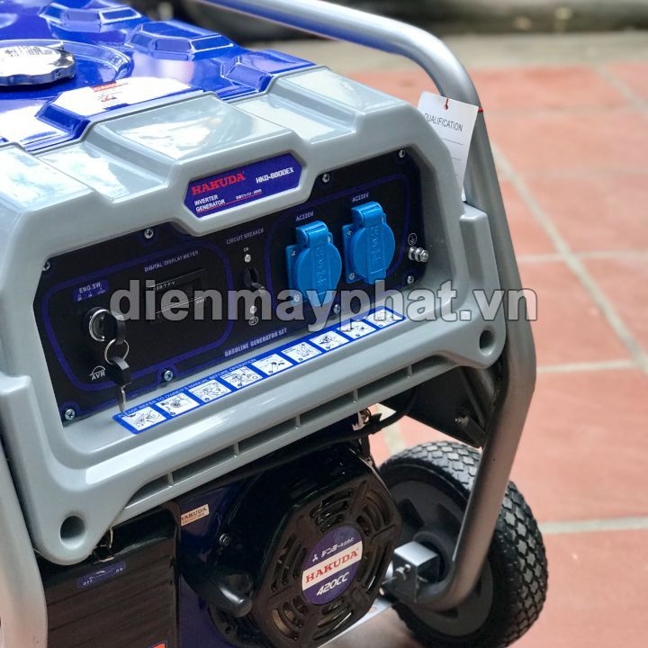 Máy phát điện chạy xăng HAKUDA 8KW HKD 8800EX đề
