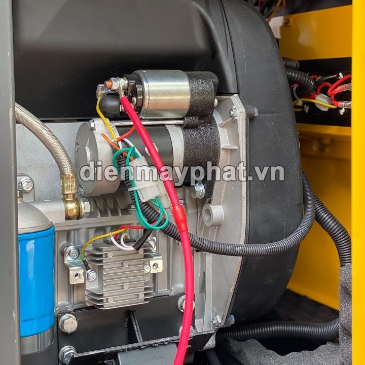 Máy phát điện chạy dầu YAMANISAN 15KVA YM16000T/Y 3 pha