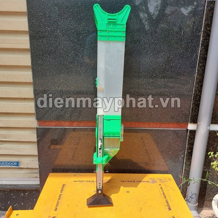 Máy gieo ngô, trồng lạc, tỉa bắp, gieo thóc lúa nương Vinafarm VNGH-2000