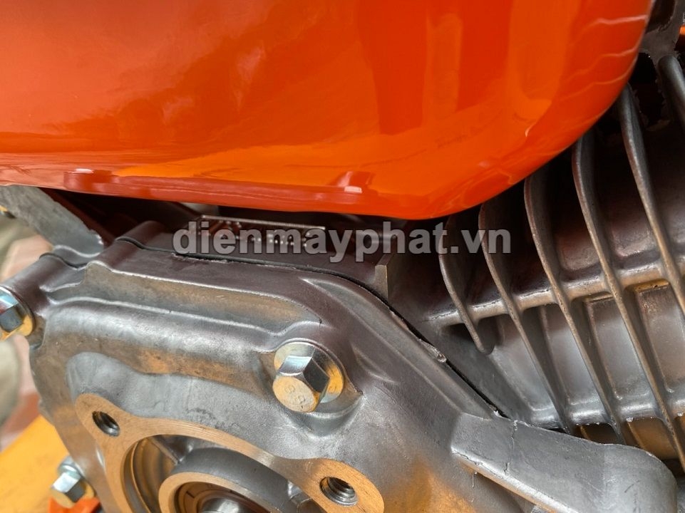 Máy nổ chạy xăng MITSUYAMA 7.5HP TL-270R
