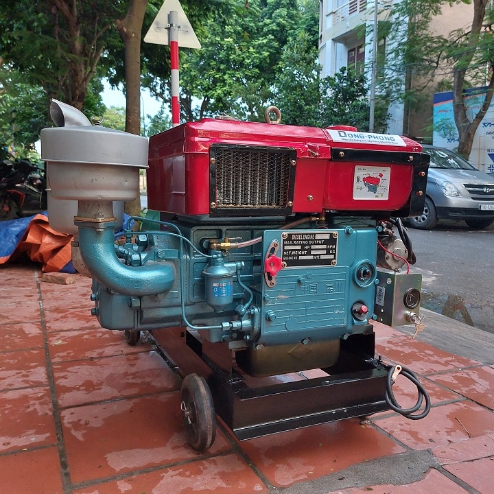 Máy phát điện đầu nổ HOÀNG ANH 24HP 15KW 3 pha (D24 gió đề)