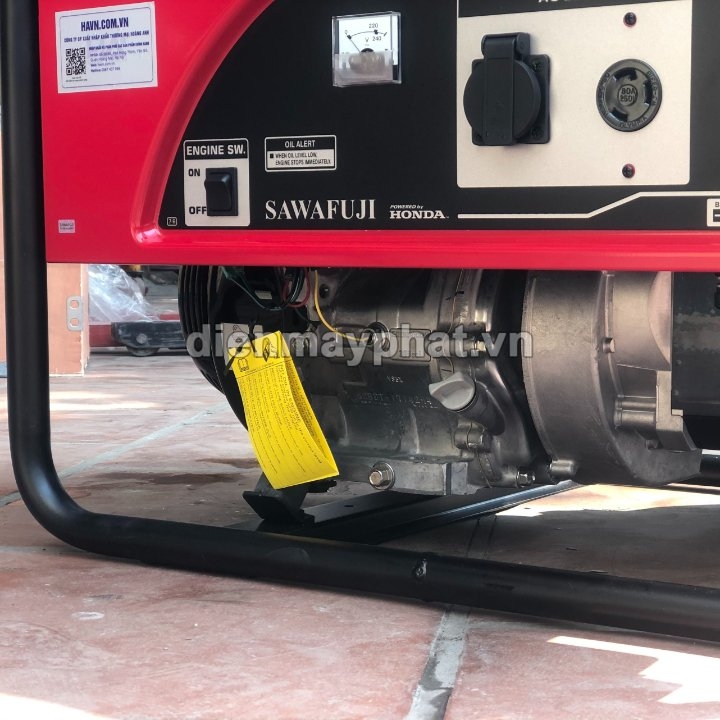 Máy phát điện chạy xăng ELEMAX 6.5KVA SH7600EX