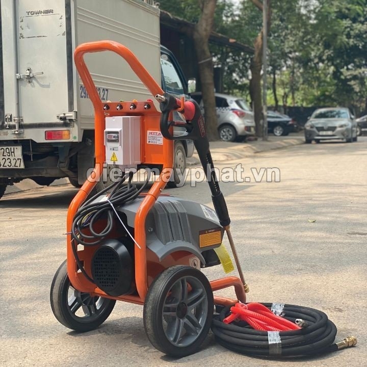 Máy rửa xe cao áp JETTA JET2250P-100 2.2KW 1450PSI