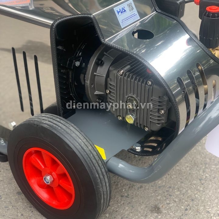 Máy rửa xe cao áp MACTOOL 3KW AWJ-3S4