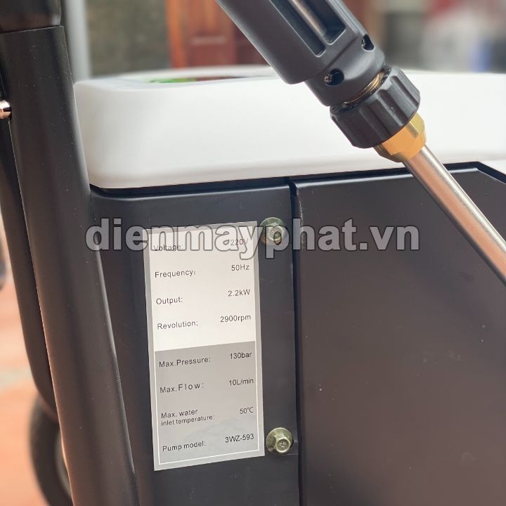 Máy rửa xe cao áp LUBA LT-593 2.2KW