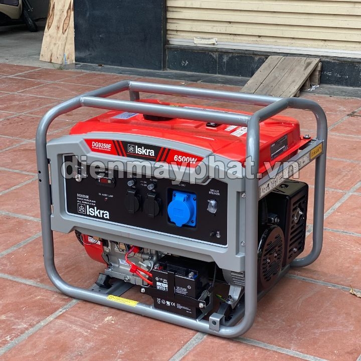 Máy phát điện chạy xăng ISKRA 6KW DG9250E đề