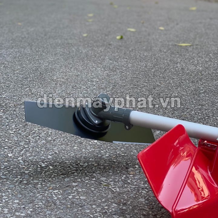 Máy cắt cỏ 2 thì 1500W KAMASTSU KM430