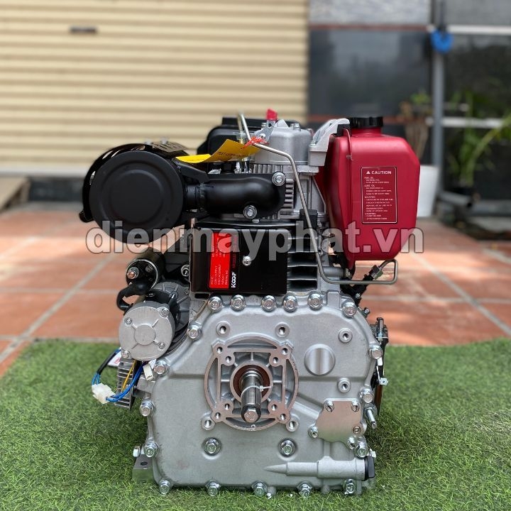 Máy nổ chạy dầu KOOP 14HP KD1100F có đề