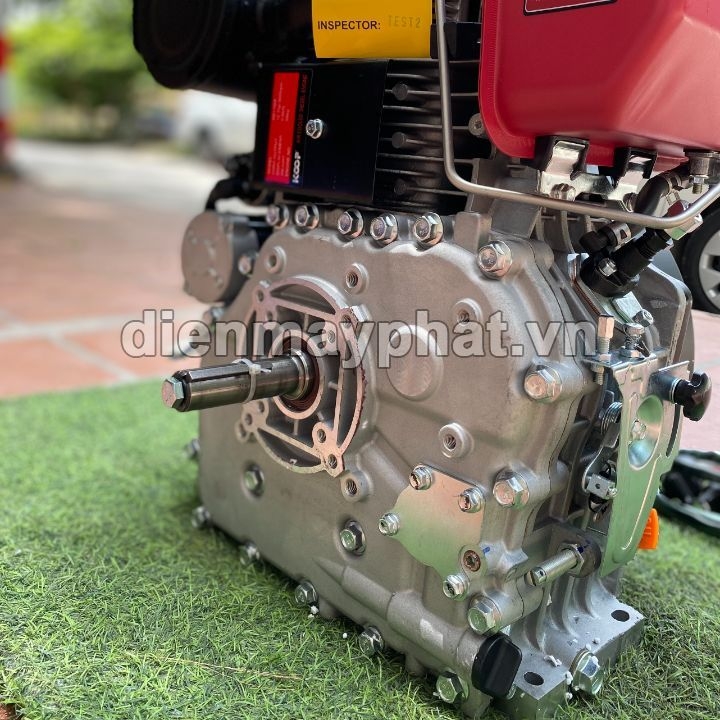 Máy nổ chạy dầu KOOP 14HP KD1100F có đề