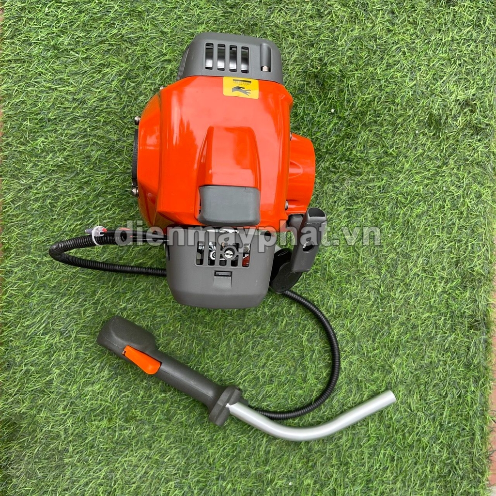 Máy Cắt Cỏ 2 Thì Kavanni 1600W KV 541