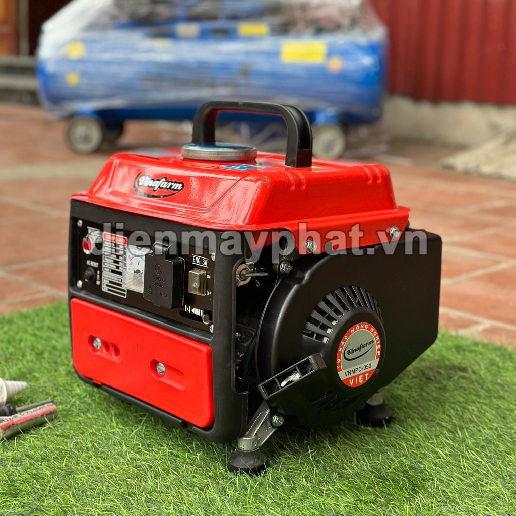 Máy phát điện mini chạy xăng 2 thì VINAFARM 1KW VNMPD 950