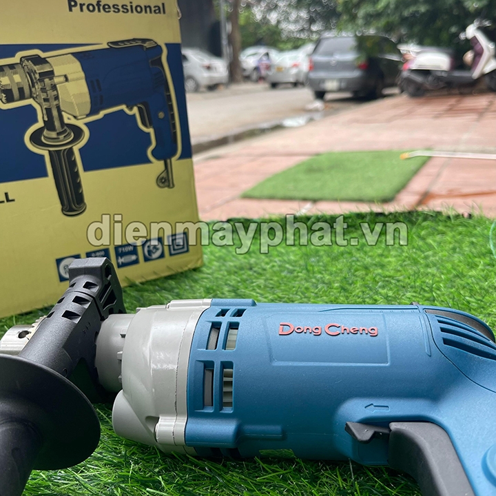 Máy khoan 710W Dongcheng DJZ07-13