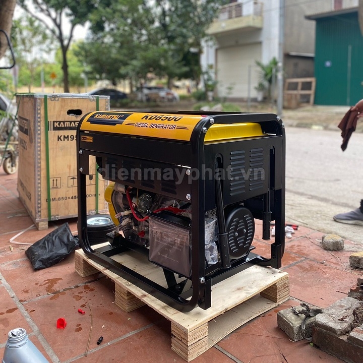 Máy phát điện chạy dầu Kamastsu 7KW KD8500 đề nổ