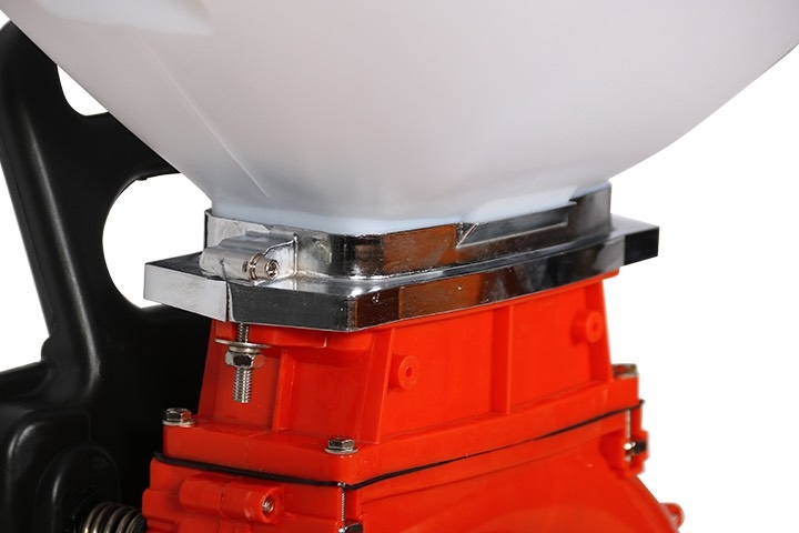 Máy phun thuốc 2 thì 26L Yataka CS-43