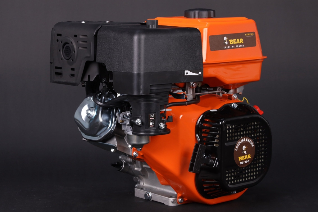Máy nổ chạy xăng BEAR 15HP BE-420 tua nhanh
