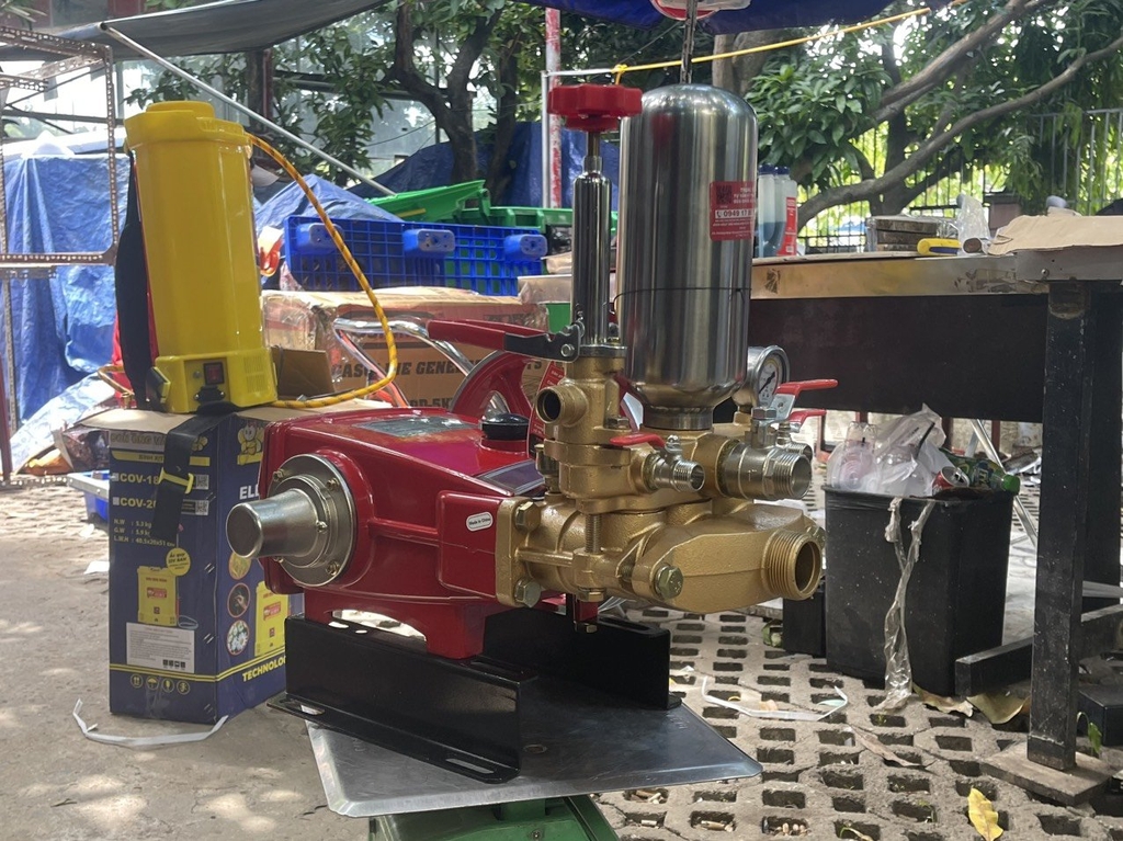 Đầu Xịt Áp Lực Mitsukaisho 7Hp CH120T