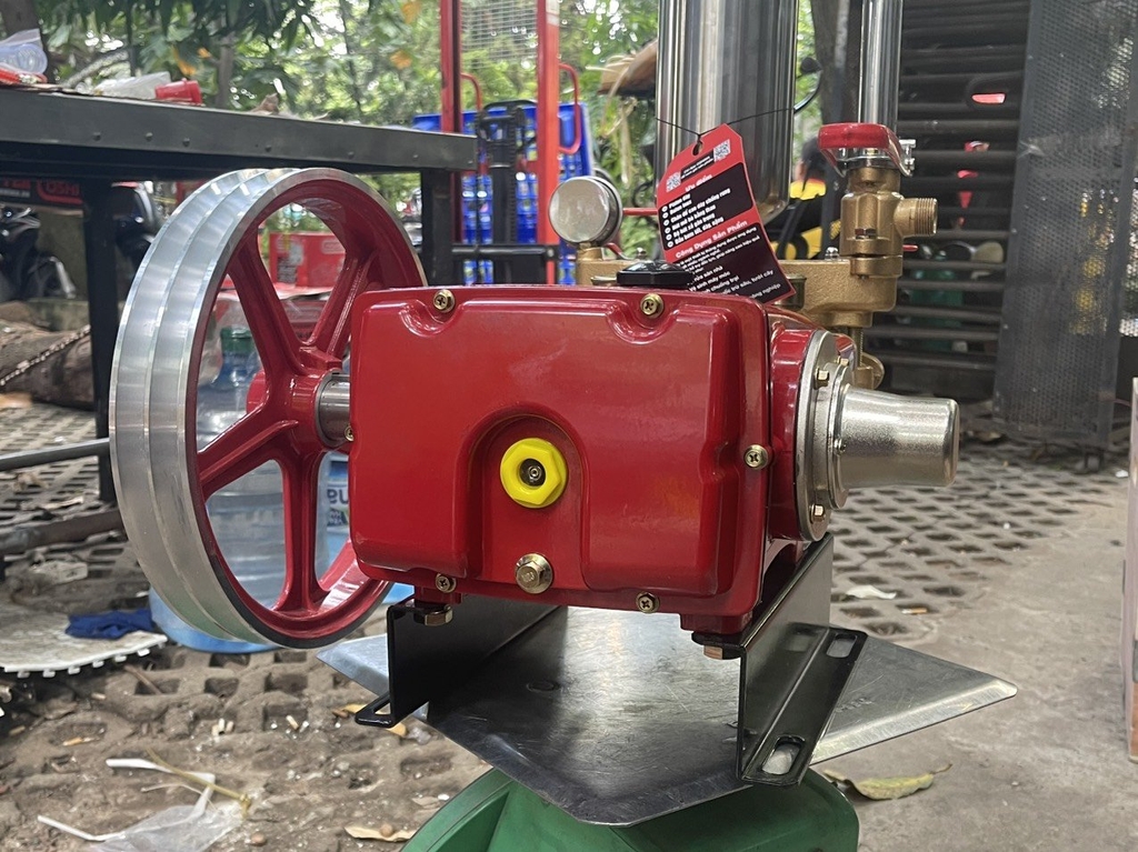 Đầu Xịt Áp Lực Mitsukaisho 7Hp CH120T