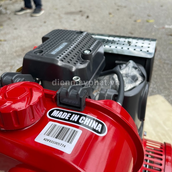 Máy nổ chạy dầu EVO 5HP KD7E có đề