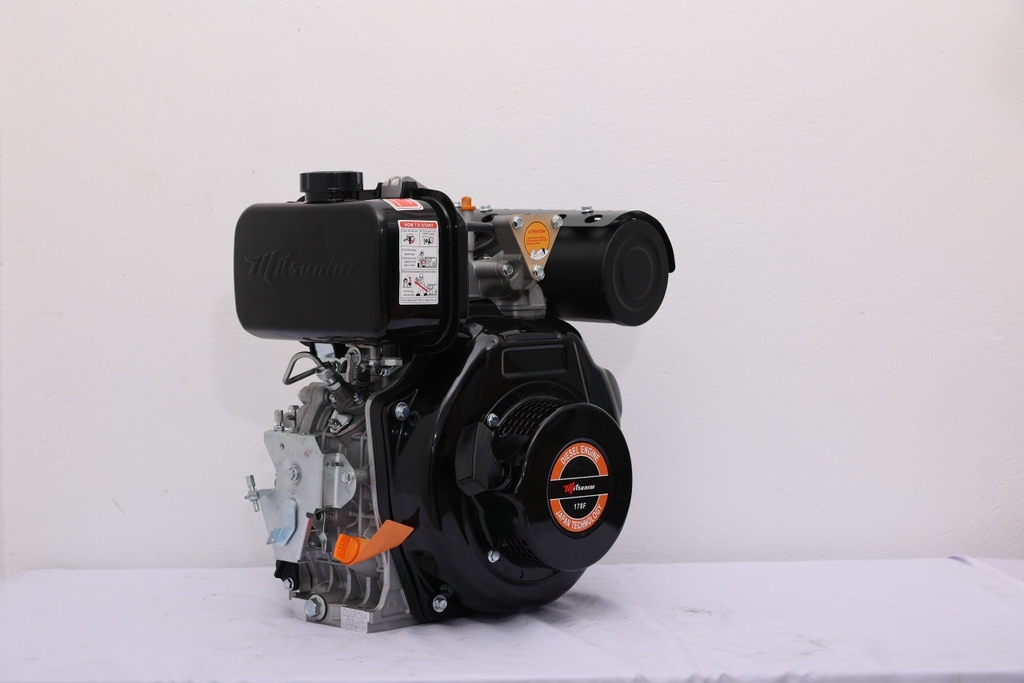 Máy nổ chạy dầu MITSUNINI 7HP MT 178F