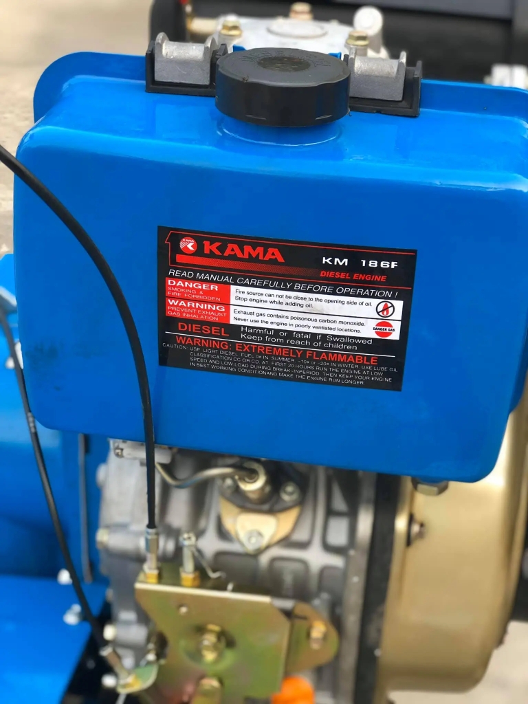 Máy Xới Đất Chạy Dầu 186 Kama Không Chuyển Hướng
