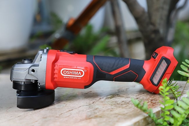Máy Mài Oshima Pin Lithium MMP21V-CTT100T-D1 (Đã Gồm Có Sạc, Pin)