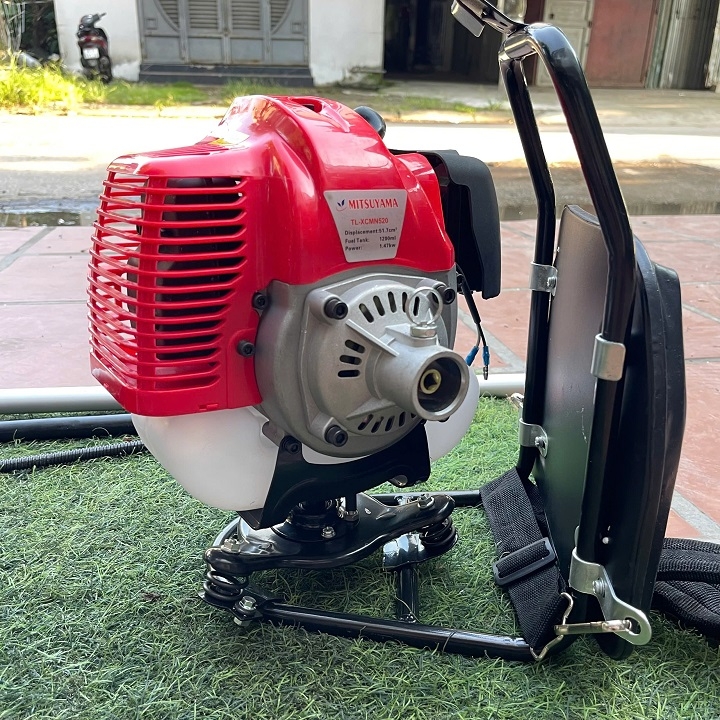 Máy sạc cỏ 2 thì Mitsuyama 1700W TL-XCMN520