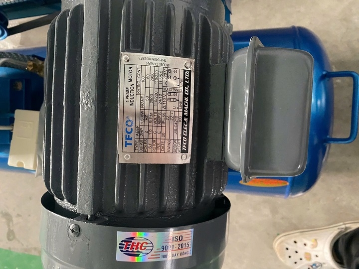 Máy nén khí dây đai Puma 2HP 90L PK 1090 1 pha