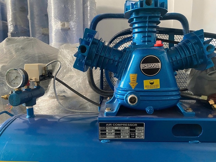 Máy nén khí dây đai Puma 4HP 200L PK 3065 1 pha