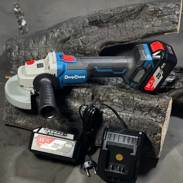 Máy mài góc dùng pin 20V DongCheng DCSM 03-100 - Bộ 1 pin 4a sạc thùng nhựa