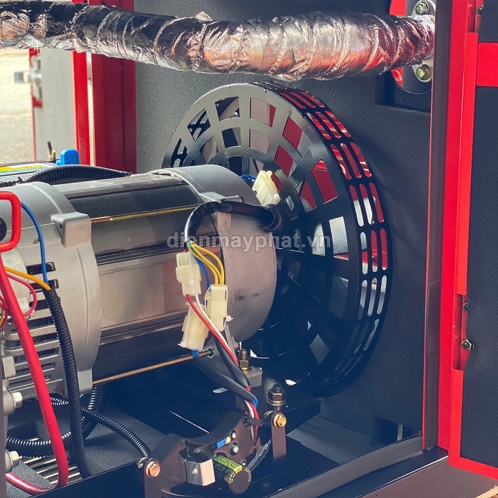 Máy Phát Điện Chạy Dầu Marusaki 8.6KW SDG-12000TE 380V