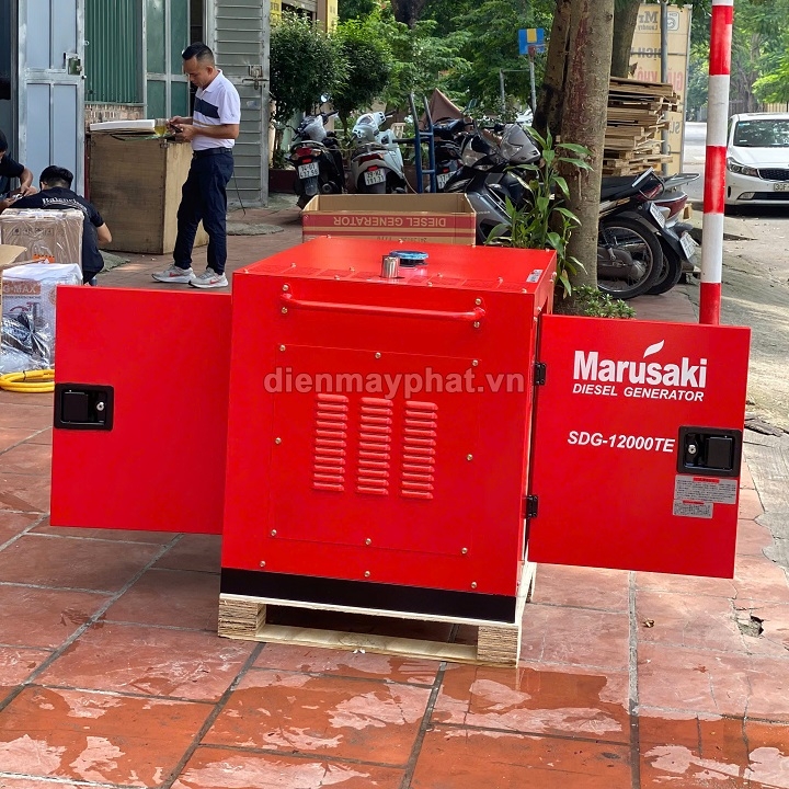 Máy Phát Điện Chạy Dầu Marusaki 8.6KW SDG-12000TE 380V