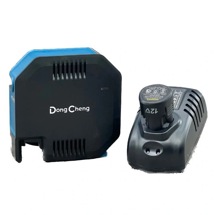 Máy bơm hơi dùng pin DongCheng DCQE120 12V (body)