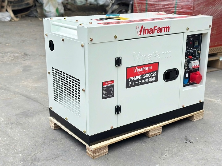 Máy phát điện chạy dầu VINAFARM VN-MPD-24000SS 3 pha 7KW