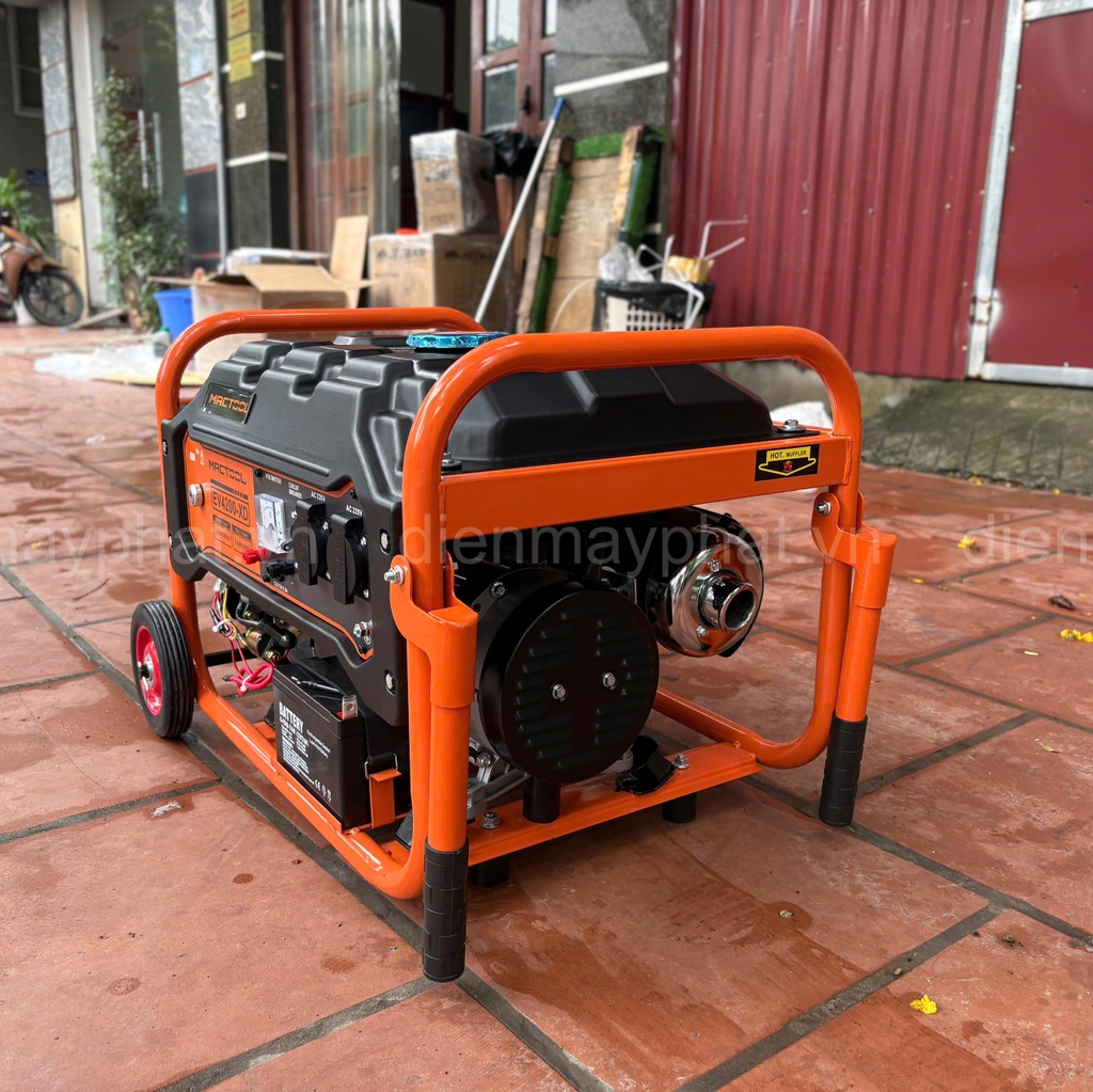 Máy phát điện chạy xăng 3KW MACTOOL EV4200-XD đề nổ