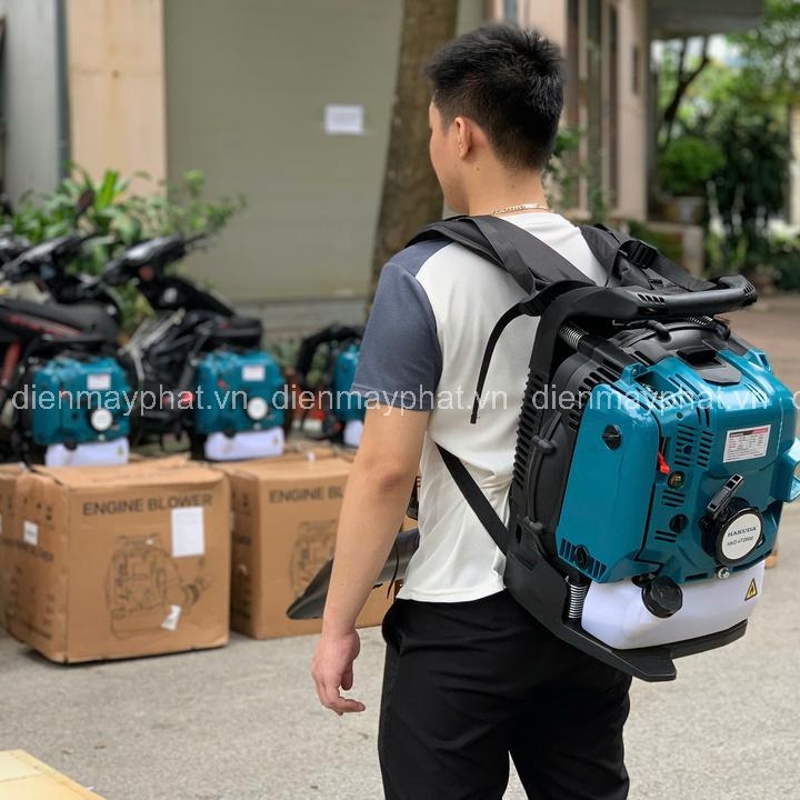 Máy thổi bụi đeo vai 4 thì HAKUDA HKD4T2800 2.8KW
