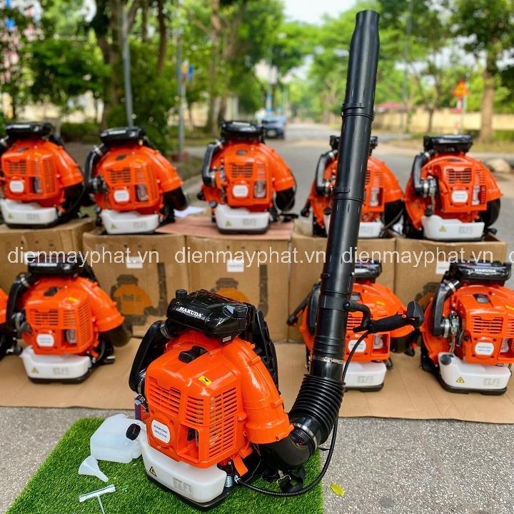 Máy thổi bụi đeo vai 2 thì HAKUDA HKD2T3700 3.7KW