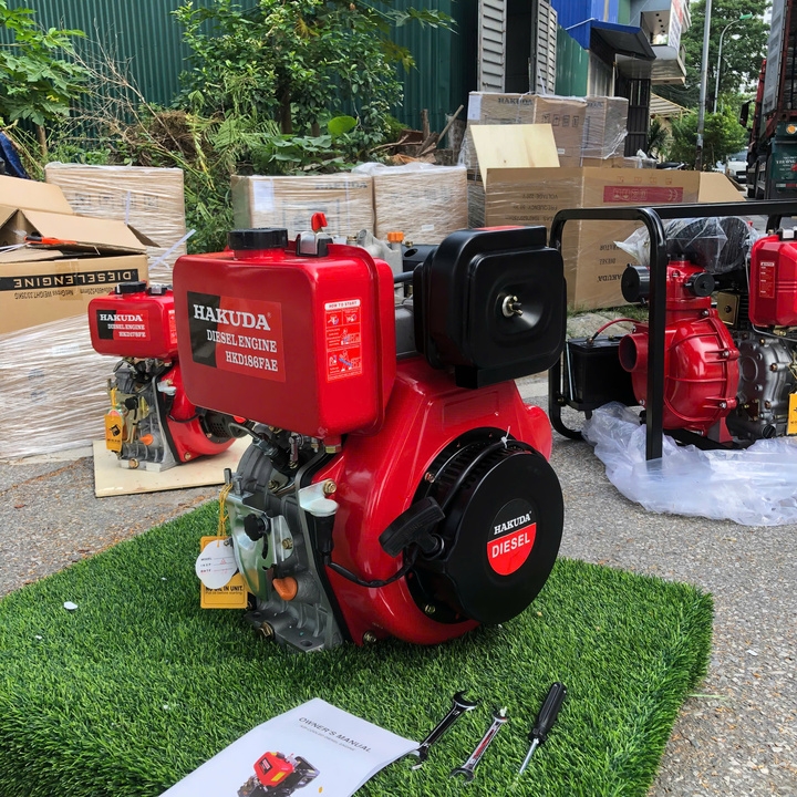 Máy nổ dầu 9HP HAKUDA HKD186FAE có đề