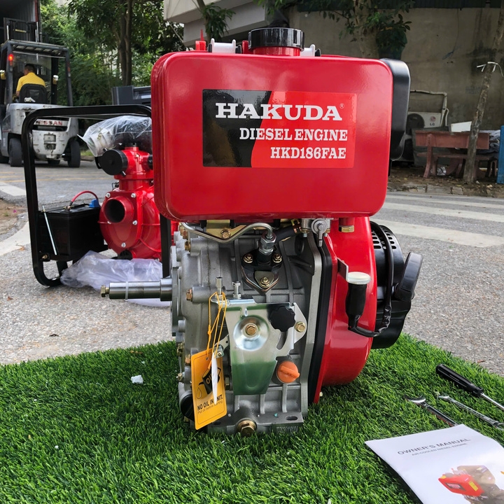 Máy nổ dầu 9HP HAKUDA HKD186FAE có đề