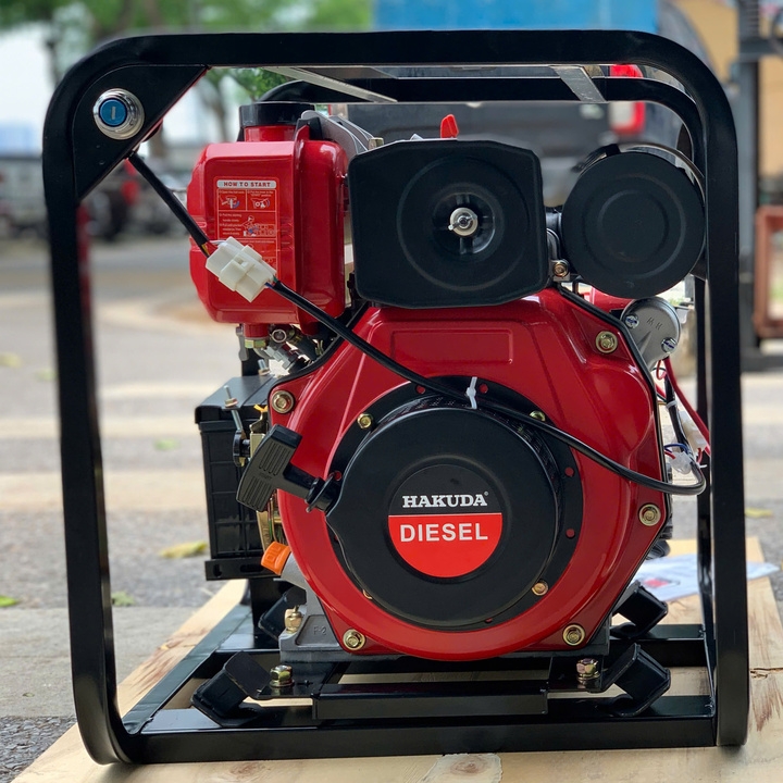 Máy bơm nước cứu hỏa chạy dầu HAKUDA HKD50DGE 4KW