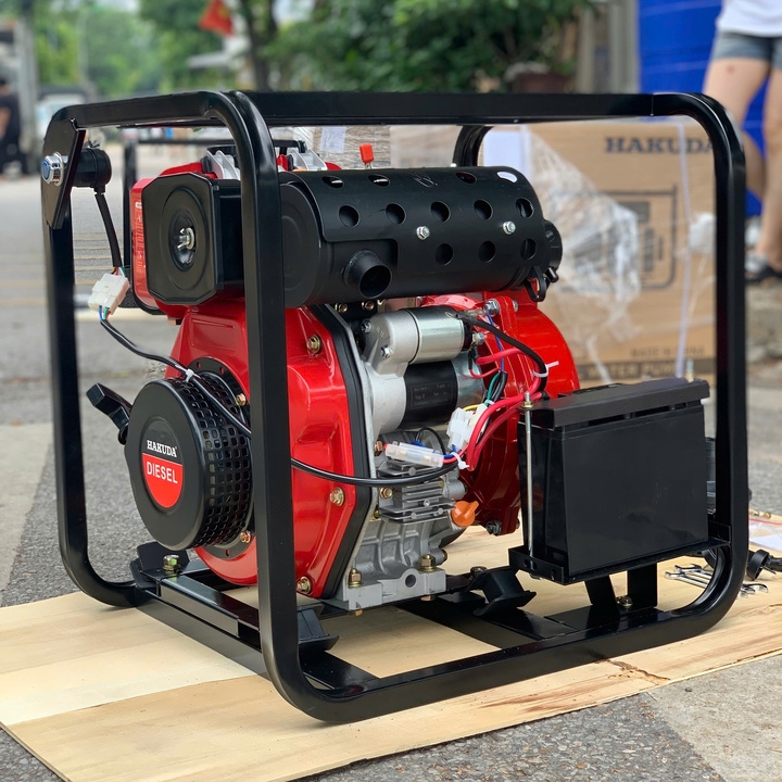 Máy bơm nước cứu hỏa chạy dầu 4KW HAKUDA HKD50DNE có đề