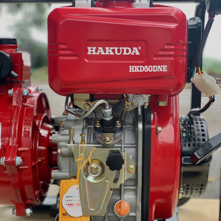 Máy bơm nước cứu hỏa chạy dầu HAKUDA HKD50DNE 4KW