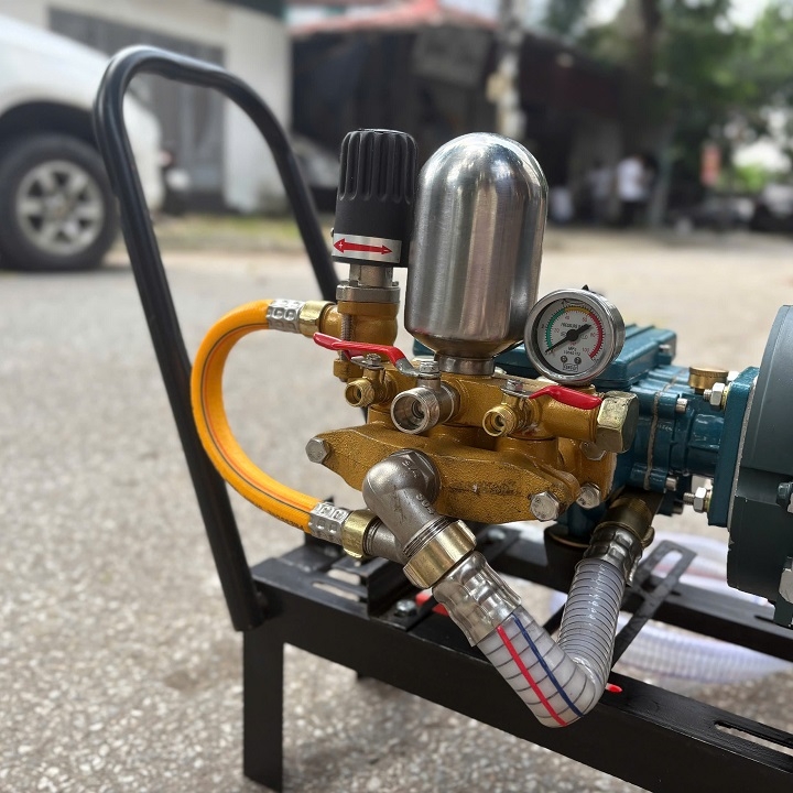 Máy rửa xe đầu liền HA ADX25DAT 2200W